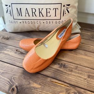 Steve Madden Flats NWOT